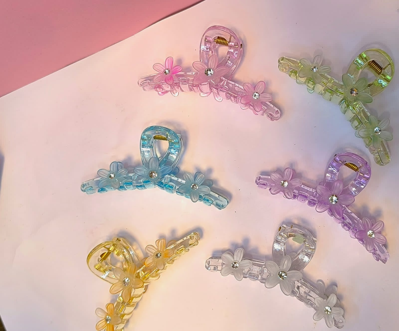 Pastel Floral Hair Claw Clips 🌸