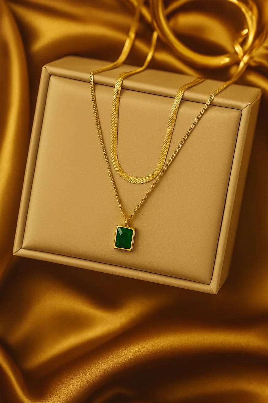 Emerald Luxe Gold Necklace